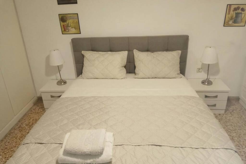 CENTRAL TOWN HOUSE 60m2**** Piraeus Ngoại thất bức ảnh
