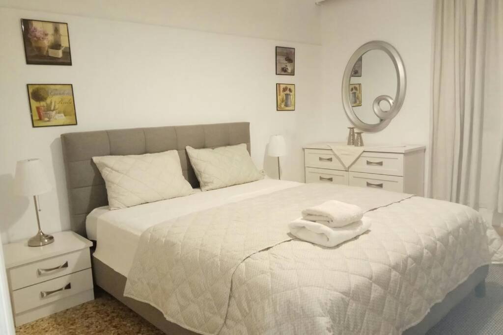 CENTRAL TOWN HOUSE 60m2**** Piraeus Ngoại thất bức ảnh