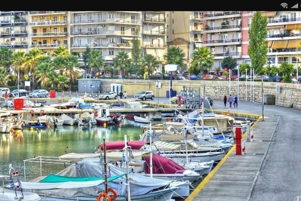 CENTRAL TOWN HOUSE 60m2**** Piraeus Ngoại thất bức ảnh