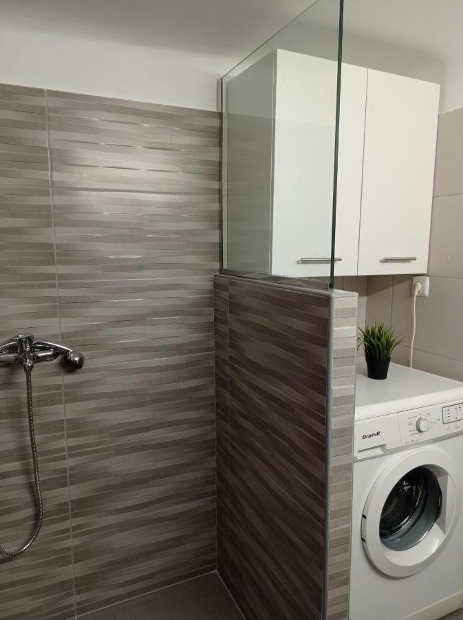 CENTRAL TOWN HOUSE 60m2**** Piraeus Ngoại thất bức ảnh