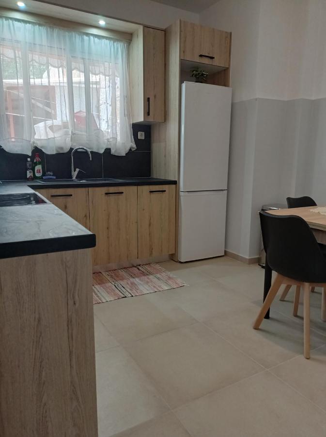 CENTRAL TOWN HOUSE 60m2**** Piraeus Ngoại thất bức ảnh